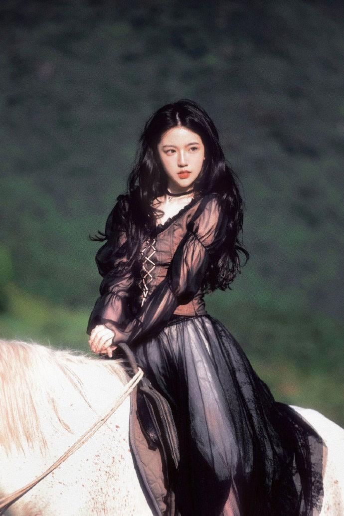 开学典礼主持稿